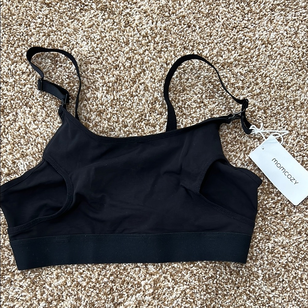Black Women's hands free pumping bra. Size S